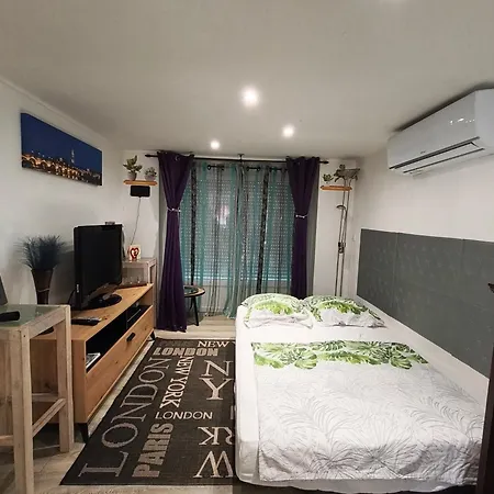 Douce Escale - Sud, T2, Rdj, Clim Reversible, Proche Enap Appartement Agen